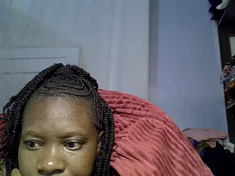 Snylove online show from June 2026 08:33:02 PM