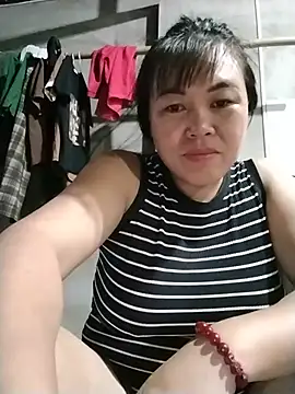 Snapshot of -Lemi- chatting on June 2026 12:59:01 PM -Lemi- online show from June 2026 12:59:01 PM