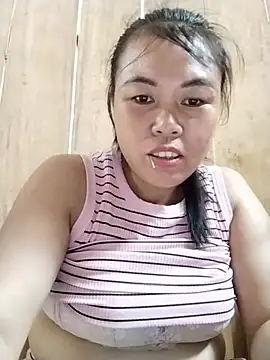 Snapshot of -Lemi- chatting on June 2026 04:30:02 AM -Lemi- online show from June 2026 04:30:02 AM