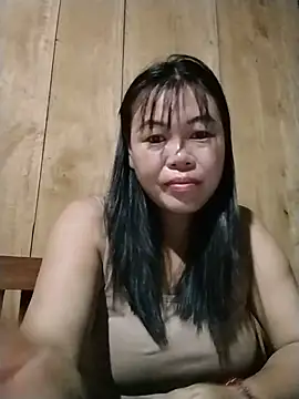 Snapshot of -Lemi- chatting on July 2026 08:44:02 PM -Lemi- online show from July 2026 08:44:02 PM