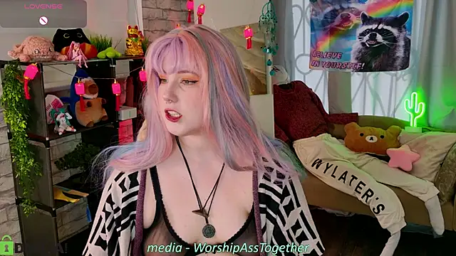 Snapshot of Candy-yeah chatting on July 2026 01:10:02 AM Candy-yeah online show from July 2026 01:10:02 AM