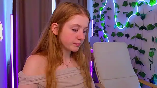 dan1ella sun online show from June 2026 01:37:01 PM