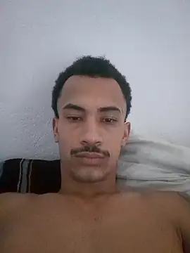 Snapshot of moreno032 chatting on June 2026 01:08:02 AM moreno032 online show from June 2026 01:08:02 AM