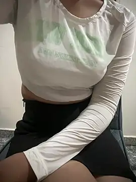 Kyaara sexy6 online show from June 2026 05:41:01 PM