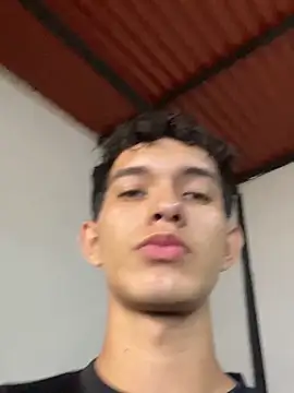 adri boy online show from June 2026 08:13:02 PM