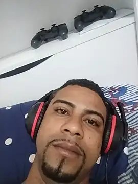 01LeonBlack online show from July 2026 01:09:02 PM