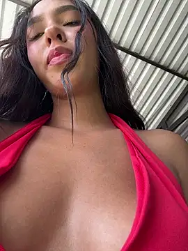 Snapshot of sofi-jimenez chatting on July 2026 03:21:02 PM sofi-jimenez online show from July 2026 03:21:02 PM