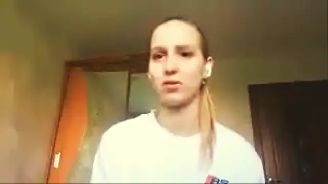 LeighaGreenley online show from June 2026 07:11:01 AM