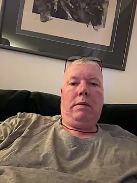 Snapshot of cumboy chatting on April 2026 10:07:02 PM cumboy online show from April 2026 10:07:02 PM