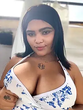 HoneyBunXXX online show from June 2026 01:08:02 PM