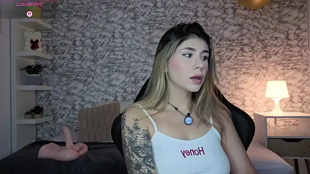 Isabella Bliss online show from July 2026 09:46:01 PM