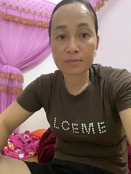 Loly hana online show from June 2026 01:04:02 PM