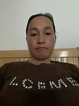 Loly hana online show from August 2026 12:42:01 AM