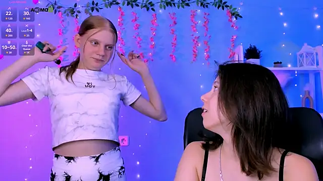 Snapshot of bella_sky11 chatting on July 2026 07:10:02 PM bella sky11 online show from July 2026 07:10:02 PM