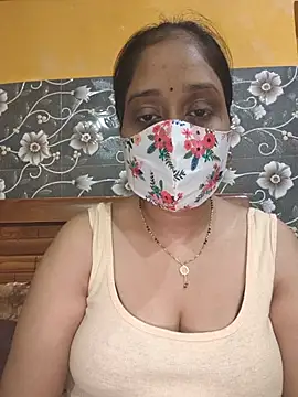 Garimaa Cherry online show from June 2026 07:58:02 PM