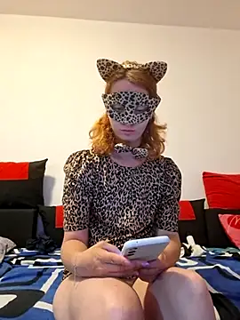 KociciZena01 online show from June 2026 07:51:01 PM