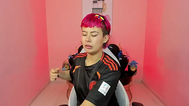 Mia rousse xxx online show from June 2026 08:58:01 AM