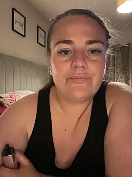 Bustygem  online show from July 2026 10:56:02 PM