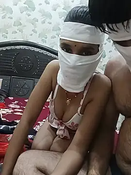 Snapshot of desi_housewife99 chatting on July 2026 07:27:02 PM desi housewife99 online show from July 2026 07:27:02 PM
