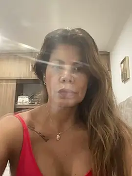 Snapshot of Valen_Milf4u chatting on July 2026 02:05:17 AM Valen Milf4u online show from July 2026 02:05:17 AM