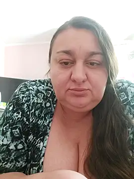 GoodLadyAlla online show from June 2026 12:25:01 PM