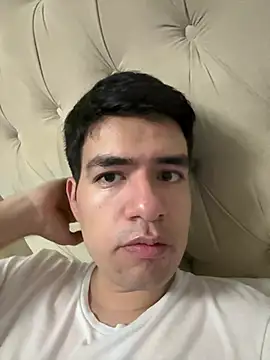 FernanHot69 online show from July 2026 04:37:02 AM