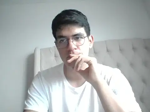 FernanHot69 online show from July 2026 12:35:01 AM