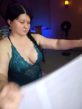 Snapshot of SpicyRosy chatting on June 2026 02:58:01 AM SpicyRosy online show from June 2026 02:58:01 AM