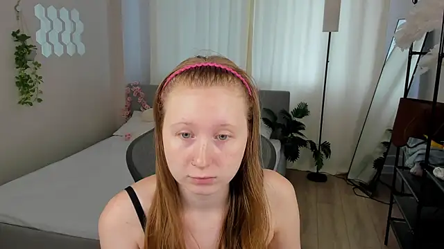 LiliTiny online show from July 2026 01:15:02 AM