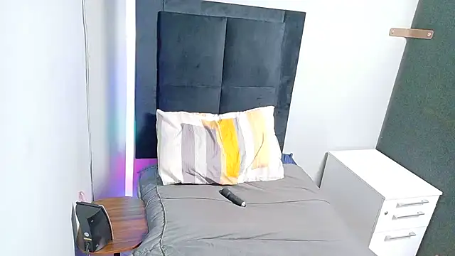 SpicedDove online show from July 2026 11:42:02 AM