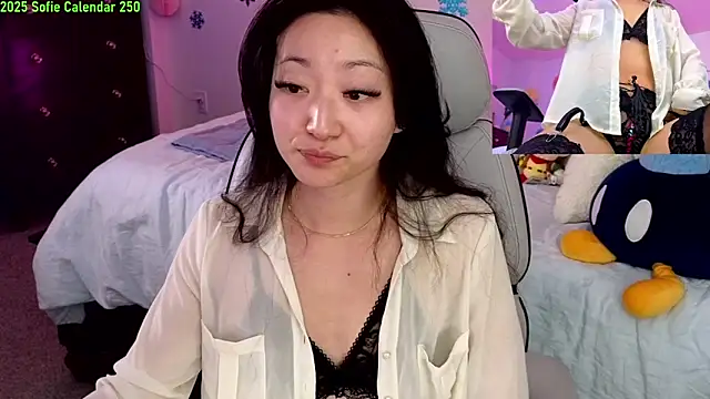 Snapshot of MySweetSofie chatting on February 2025 01:34:01 AM MySweetSofie online show from February 2025 01:34:01 AM