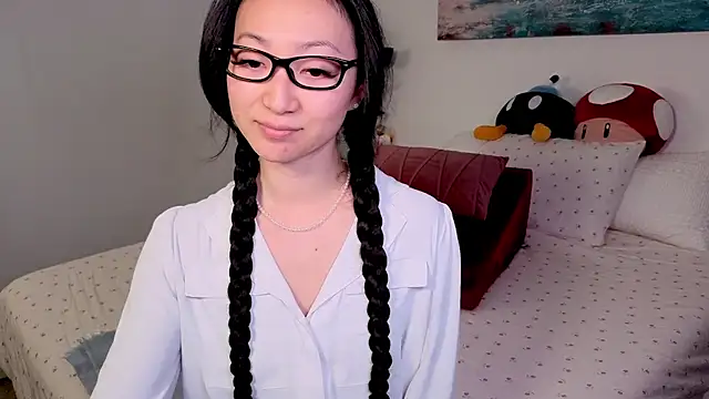 Snapshot of MySweetSofie chatting on October 2025 07:16:01 PM MySweetSofie online show from October 2025 07:16:01 PM