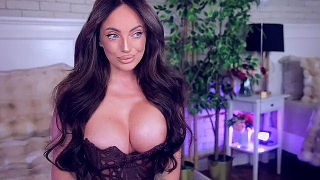 annabellahot online show from March 2026 04:50:01 AM