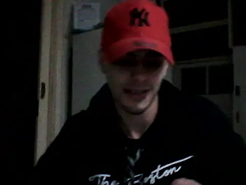 Snapshot of Aronfox23 chatting on August 2026 04:14:01 AM Aronfox23 online show from August 2026 04:14:01 AM