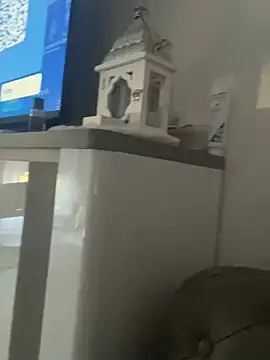 rebeubbw online show from June 2026 04:42:02 AM
