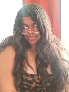 Snapshot of Delya_soloexperimento chatting on June 2026 04:30:01 PM Delya soloexperimento online show from June 2026 04:30:01 PM