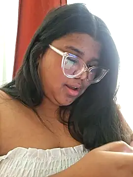 Snapshot of Delya_soloexperimento chatting on July 2026 03:56:01 PM Delya soloexperimento online show from July 2026 03:56:01 PM