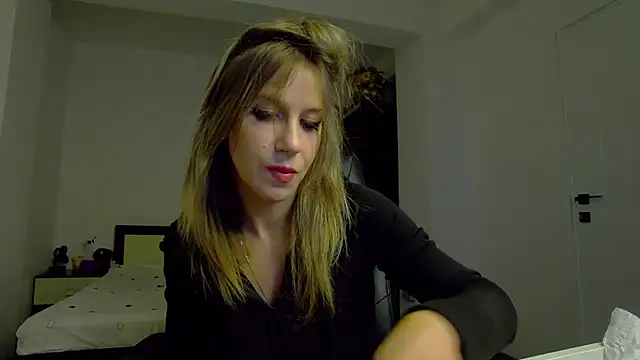 DedeSibel online show from March 2026 04:22:01 PM