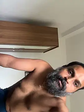Snapshot of beast_bearded_dady chatting on July 2026 04:38:01 AM beast bearded dady online show from July 2026 04:38:01 AM