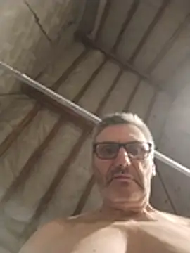 Philebranleur online show from July 2026 03:32:01 PM