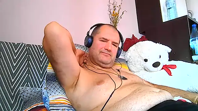 CristianDaniel78 online show from August 2026 05:53:01 AM