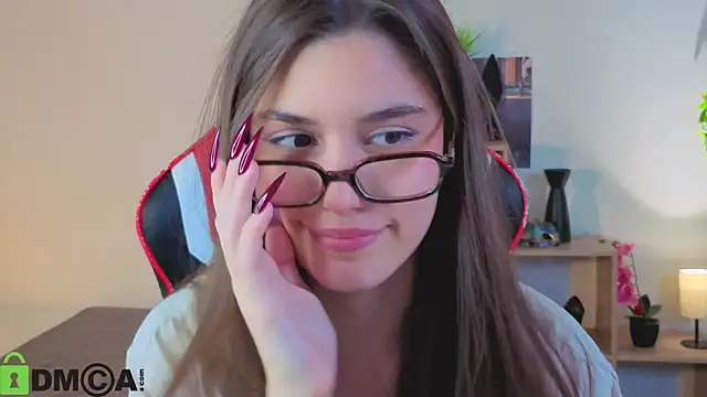 Arianaaallens  online show from June 2026 10:18:02 PM