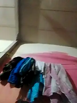 Riya2506 online show from June 2026 06:29:02 PM