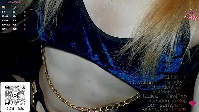 Snapshot of love_amor_ chatting on May 2026 10:04:02 PM love amor online show from May 2026 10:04:02 PM