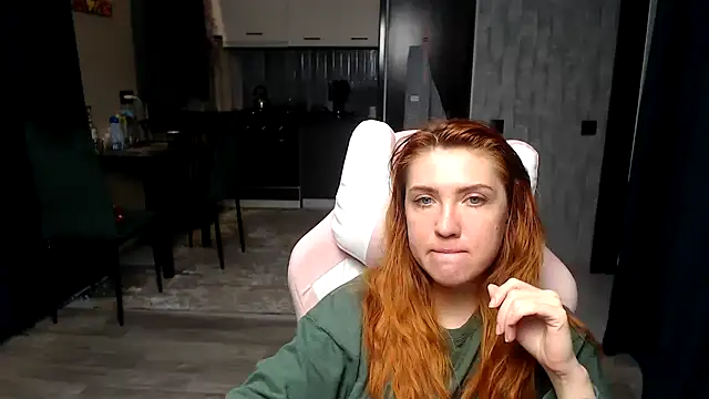 Reginasmilee online show from April 2026 06:30:01 AM