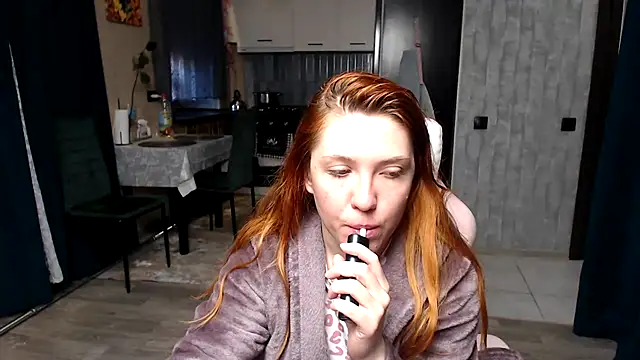 Reginasmilee online show from April 2026 02:53:02 AM
