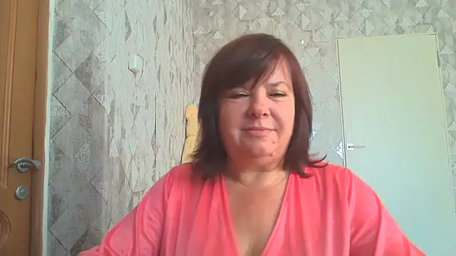 Snapshot of HannahAna39 chatting on July 2026 05:17:01 AM HannahAna39 online show from July 2026 05:17:01 AM