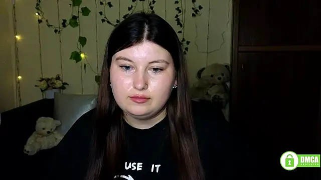Snapshot of Katina_deeplou4 chatting on June 2026 02:15:02 PM Katina deeplou4 online show from June 2026 02:15:02 PM