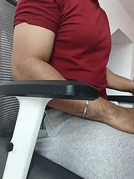 8inch hunk19 online show from August 2026 06:05:02 AM