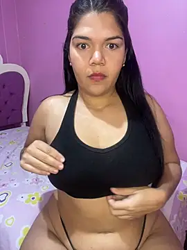 Miss Sami0921 online show from August 2026 11:39:01 PM